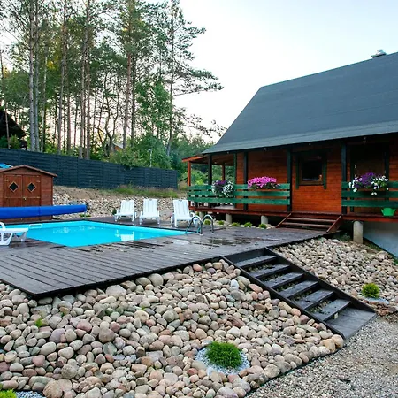 Caloroczny Jeleniowka Na Kaszubach Z Balia Na Wylacznosc,wspolny Basen I Bilard Z Domkiem Sowka - Ostrowite Lesna Dolina Hébergement de vacances