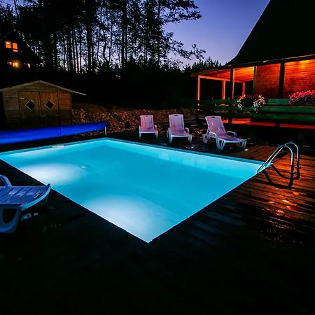 Hébergement de vacances Caloroczny Jeleniowka Na Kaszubach Z Balia Na Wylacznosc,wspolny Basen I Bilard Z Domkiem Sowka - Ostrowite Lesna Dolina