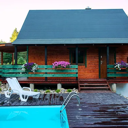 Caloroczny Jeleniowka Na Kaszubach Z Balia Na Wylacznosc,wspolny Basen I Bilard Z Domkiem Sowka - Ostrowite Lesna Dolina Hébergement de vacances *