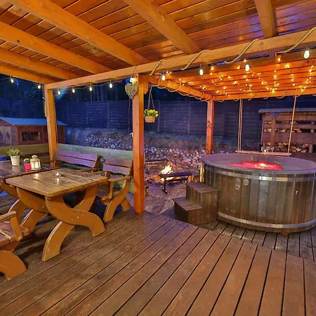 Caloroczny Jeleniowka Na Kaszubach Z Balia Na Wylacznosc,wspolny Basen I Bilard Z Domkiem Sowka - Ostrowite Lesna Dolina Sulęczyno