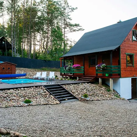 Hébergement de vacances Caloroczny Jeleniowka Na Kaszubach Z Balia Na Wylacznosc,wspolny Basen I Bilard Z Domkiem Sowka - Ostrowite Lesna Dolina Sulęczyno