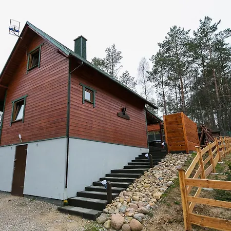 Hébergement de vacances Caloroczny Jeleniowka Na Kaszubach Z Balia Na Wylacznosc,wspolny Basen I Bilard Z Domkiem Sowka - Ostrowite Lesna Dolina Sulęczyno