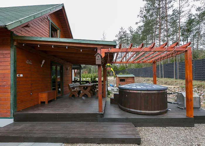 Prázdninový dům Caloroczny Jeleniowka Na Kaszubach Z Balia Na Wylacznosc,wspolny Basen I Bilard Z Domkiem Sowka - Ostrowite Lesna Dolina